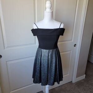 Black and silver glitter prom style dress Juniors size 3
